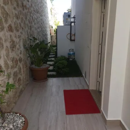 Villa Anar 2 *